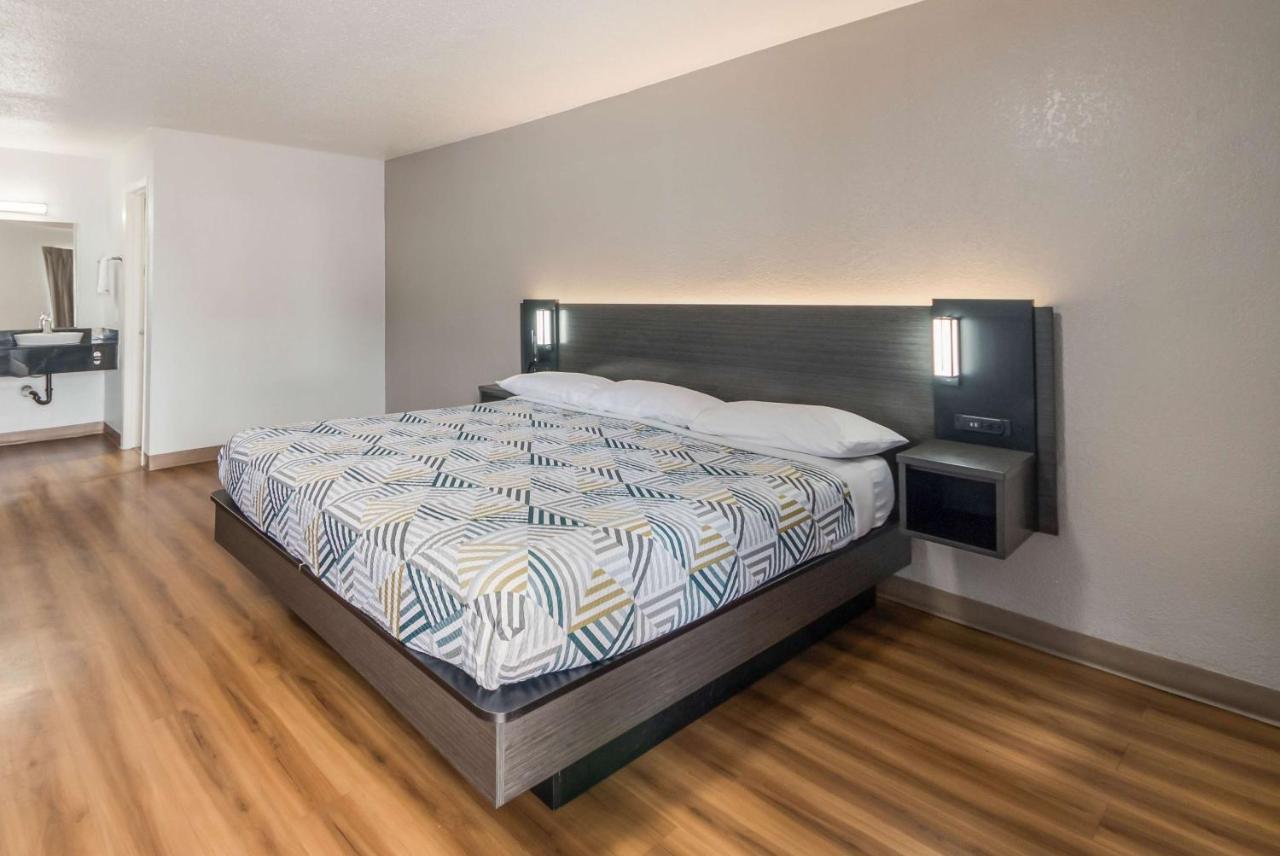 Studio 6 Laredo, Tx - North I-35 Extérieur photo